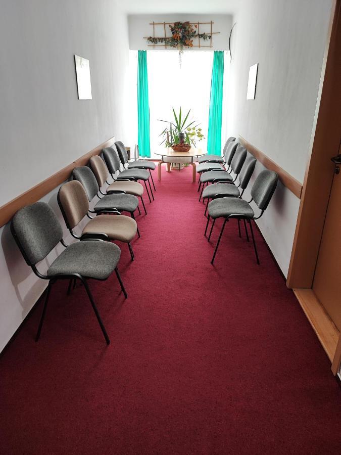 Hotel Beke Sziget Komló Exteriör bild